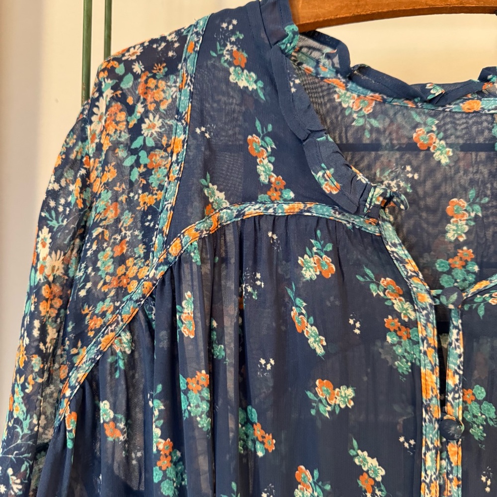 NWT Gorgeous Anthropologie Plus Size Sheer Floral Flowy Blouse - Picture 2 of 12
